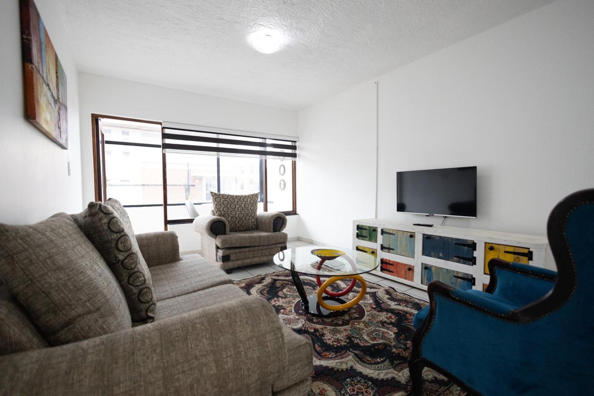 Safi Luxury Apartment 2 イースト・ロンドン エクステリア 写真